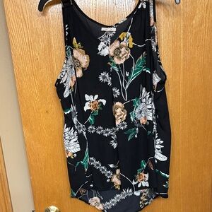 5 for $25 Maurices Black Floral Tank Top
